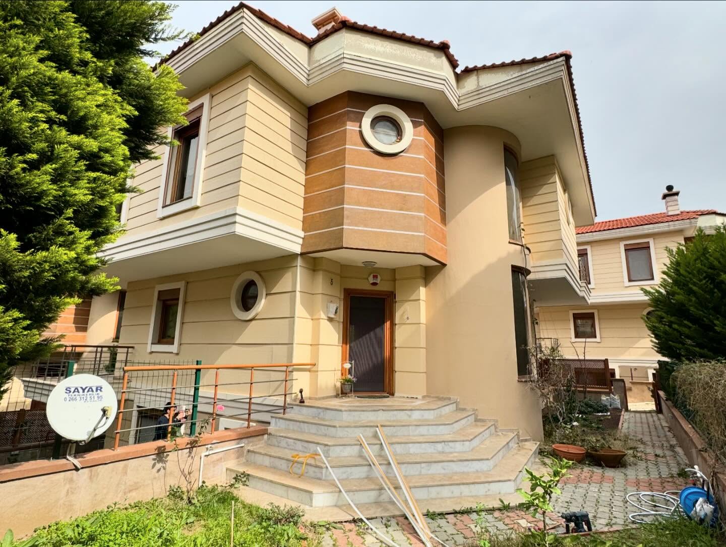 Villalar ve Konutları
